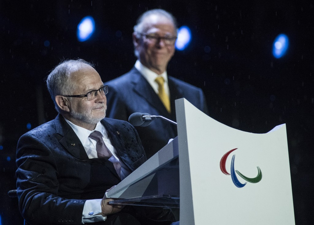 IPC President Sir Philip Craven has apologised to Thomas Bach ©Getty Images