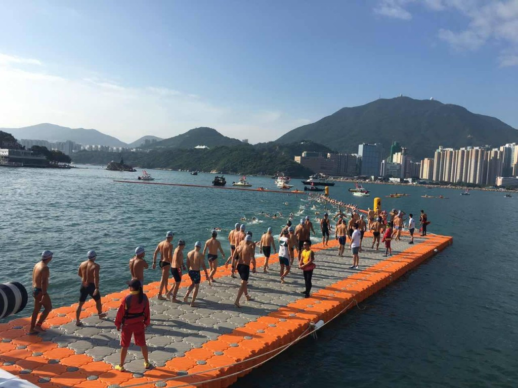 Around 3,000 swimmers took part in the leisure event in Hong Kong ©Facebook
