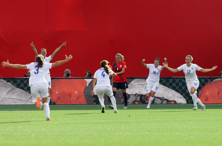 Bronze stunner helps England to victory over Norway at Women's World Cup