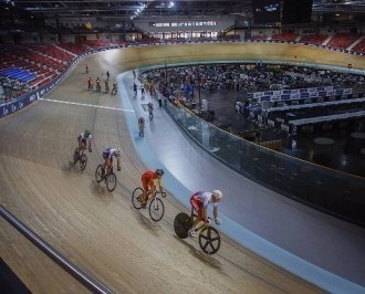 The French team of Thomas Denis, Corentin Ermenault, Florian Maitre and Benjamin Thomas beat Italy by the smallest of margins to win the team pursuit gold medal ©UEC