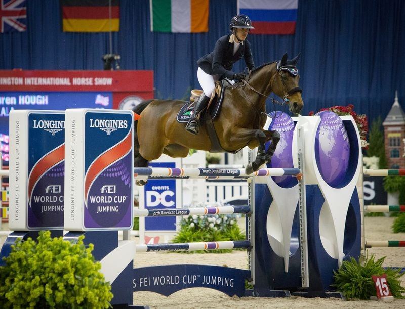 Lauren Hough of the United States rolled back the years with a vintage performance to claim victory ©FEI