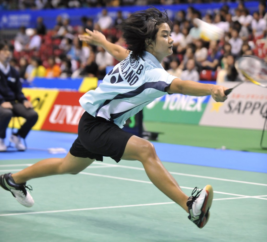 Thailand's Porntip Buranapras easily beat England's Chloe Birch to progress in the women's singles event ©Getty Images