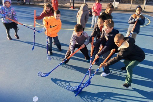 More than 100 elementary and middle schools around Long Island and New York City will take part in the programme ©NHL