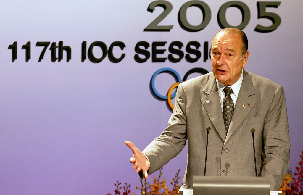 A poor performance from French President Jacques Chirac at the IOC Session in Singapore in 2005 contributed to Paris being beaten by London for the 2012 Olympic and Paralympic Games ©Getty Images