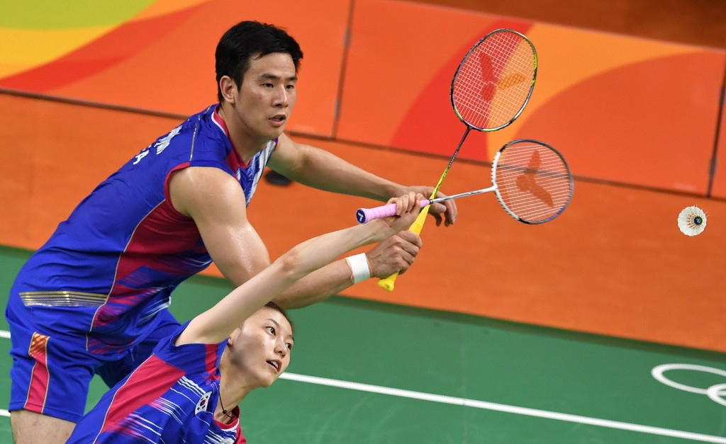 Top seeds suffer first round mixed doubles exit at BWF Hong Kong Open