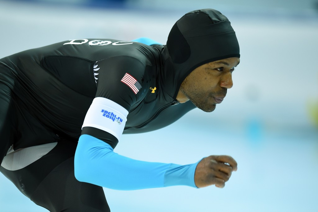 Davis claims skinsuits used by American speed skaters at Sochi 2014 were "defective"
