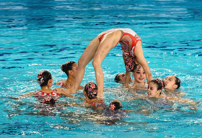 Hosts China win all three titles on day one of FINA Synchro World Trophy