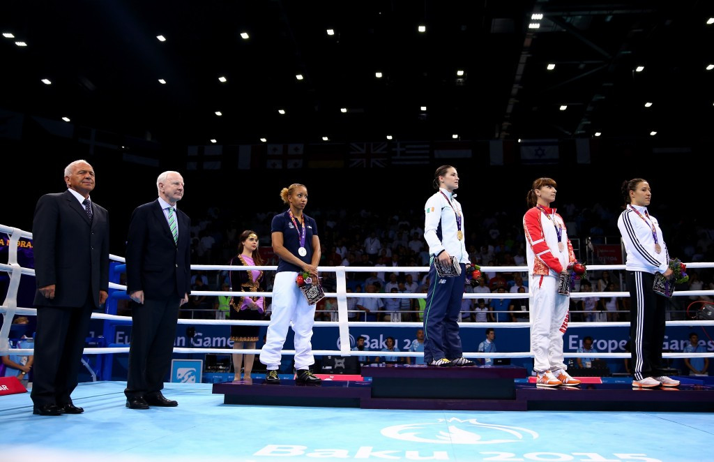 EOC President Patrick Hickey presented Ireland's first Baku 2015 gold medallist Katie Taylor with her boxing gold ©Getty Images