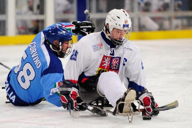 The Czech Republic thrashed Great Britain ©IPC Ice Sledge Hockey
