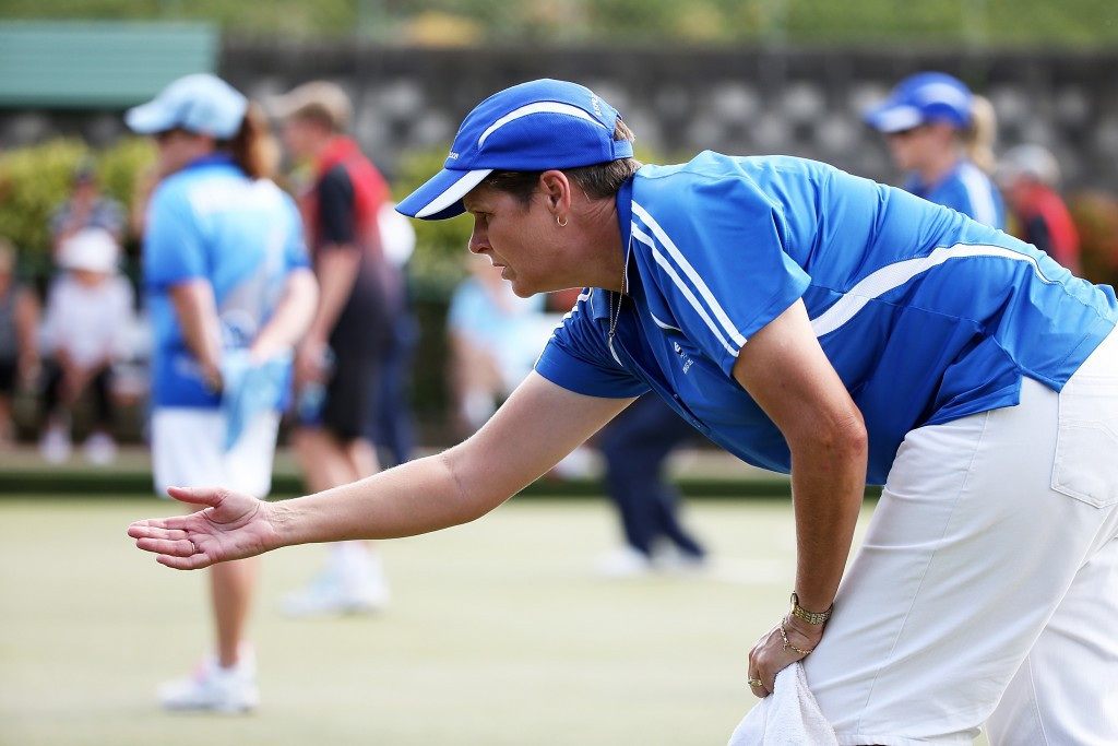Double Commonwealth Games champion bounces back with three victories on day two at World Bowls Championships
