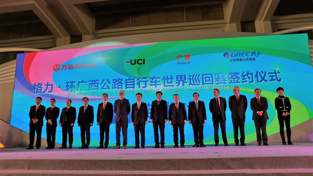 UCI sign "groundbreaking" agreement with Wanda Sports to promote cycling in China