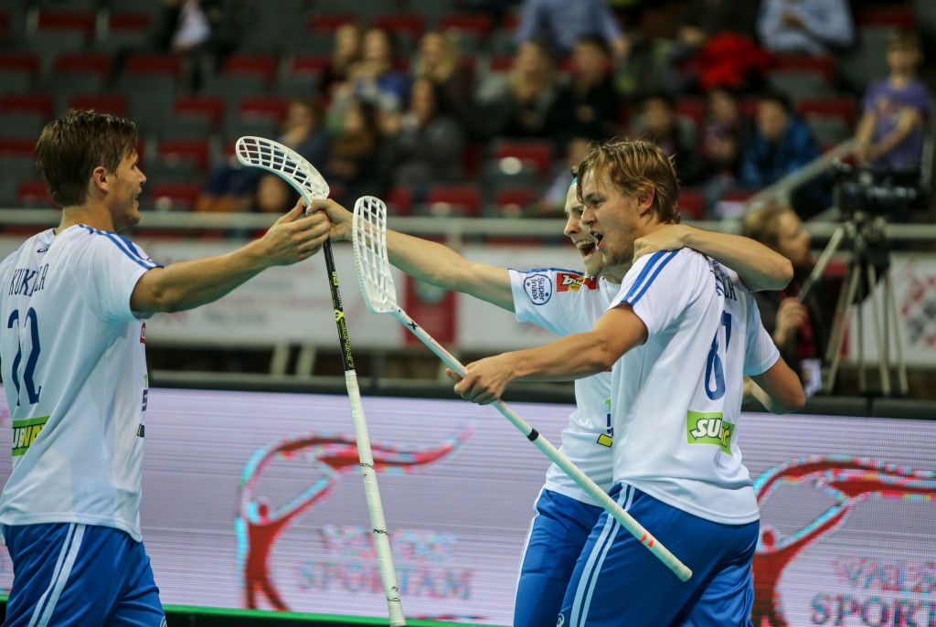 Finland battle to hard fought victory over Swiss at World Floorball Championships
