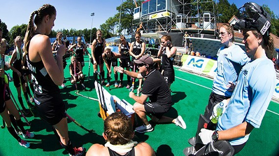 Mark Hager has extended his contract as coach of the women's team ©HockeyNZ