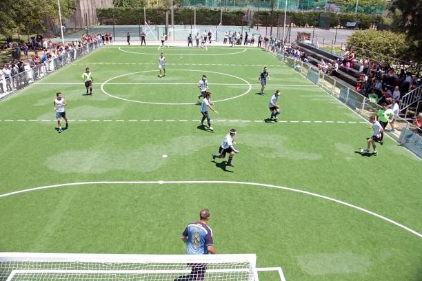 The first five-a-side football pitch with official dimensions has been opened in Buenos Aires ©Enard