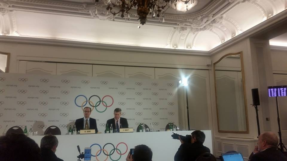 Richard Budgett (right) has explained more details of the IOC retesting process today ©ITG
