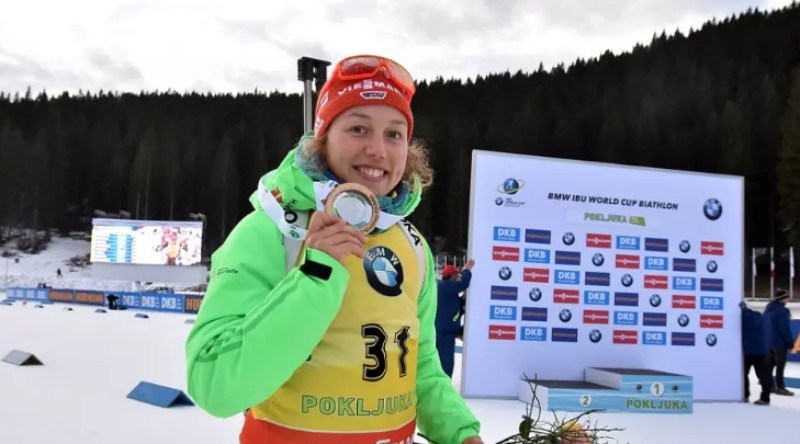 Germany’s Laura Dahlmeier won the women’s 7.5km sprint in the Slovenian resort ©IBU