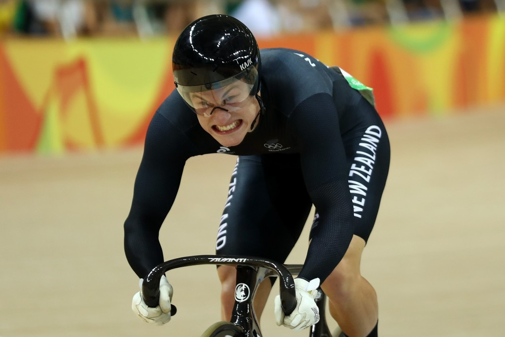 Sam Webster won the men's sprint title ahead of his team-mate Ed Dawkins ©Getty Images