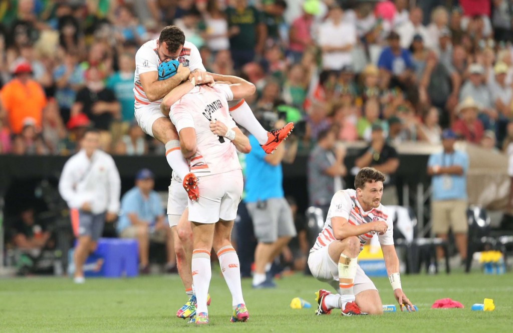 England dug deep to beat South Africa in the final ©HSBC Sport/Twitter