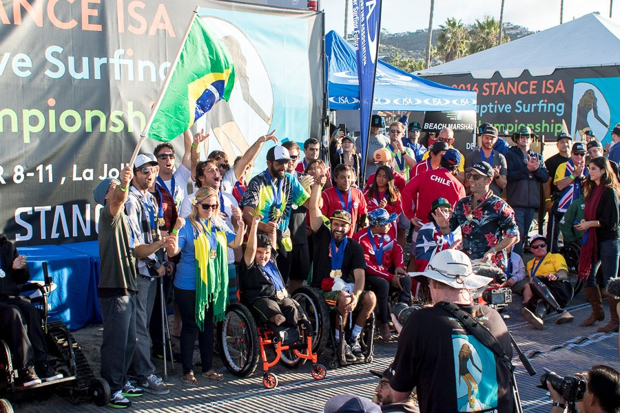 Brazil crowned team champions at 2016 ISA World Adaptive Surfing Championships