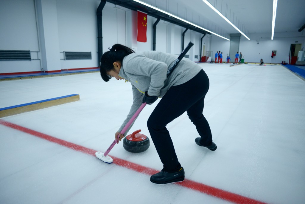 Memorandum signed to develop curling in China