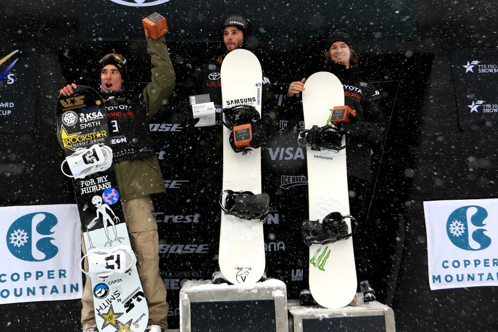 Burgener and Kim top podiums in opening FIS Snowboard Halfpipe World Cup events of season