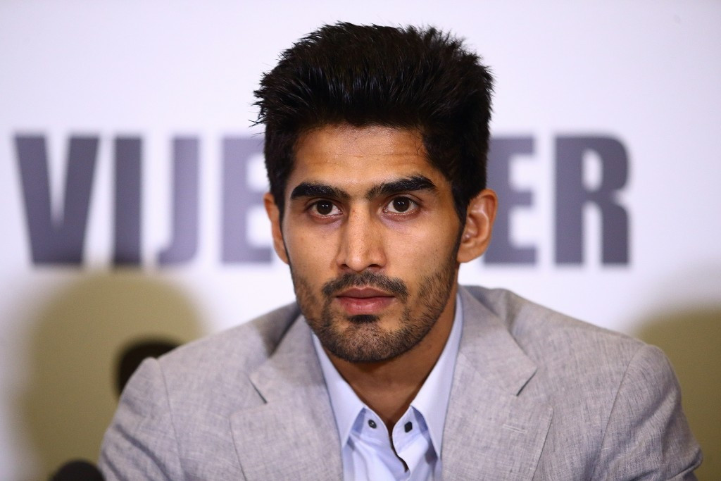 Indian boxer Singh ruled out of Rio 2016 after signing professional contract with Queensberry Promotions