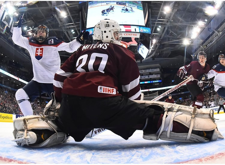 Slovakia claimed a 4-2 win over Latvia in Group B ©Matt Zambonin/HHOF-IIHF Images