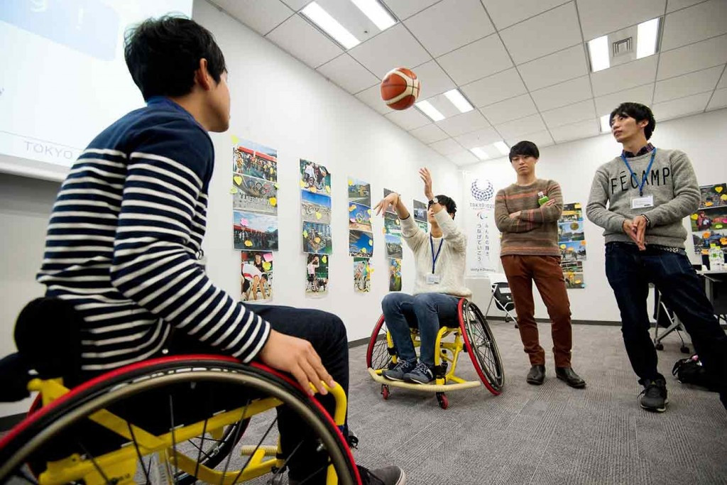 Goggle-style headsets allowing spectators to experience wheelchair basketball through virtual reality was the winner ©Tokyo2020