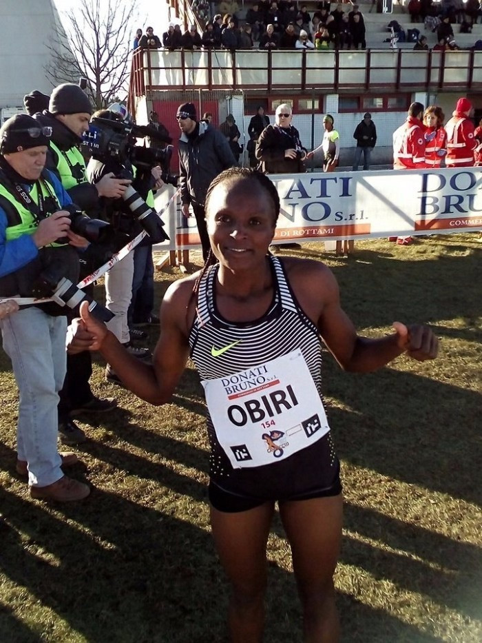 Kenya's Hellen Obiri celebrates her victory in the 6km women's race ©Campaccio Cross/Twitter