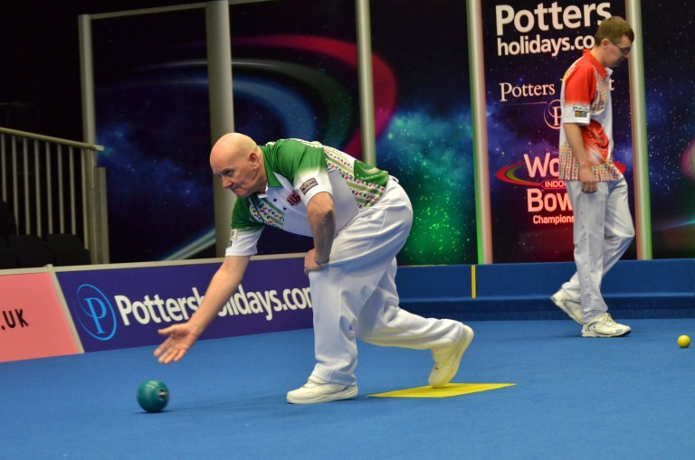 Scotland's Charles Bence claimed a shock first round victory over Mark Dawes ©World Bowls Tour