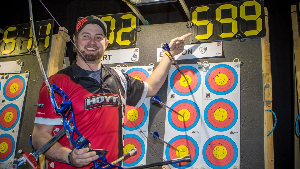 Ellison breaks own world record at Indoor Archery World Cup
