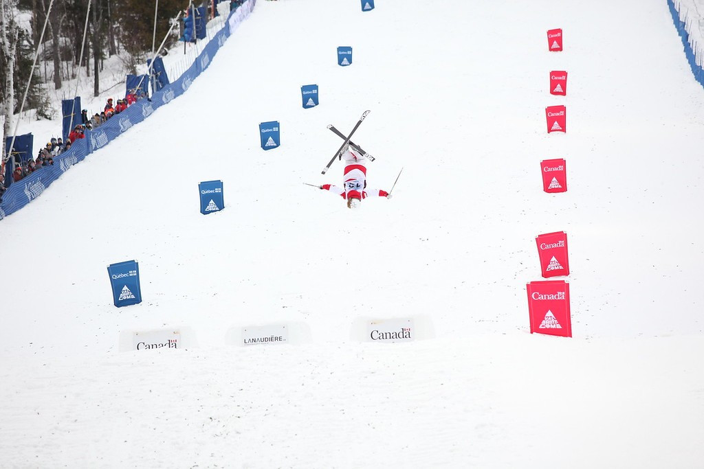 Canadians won both the men's and women's competitions ©FIS