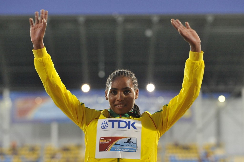 Beyenu Degefa held off compatriot Kalkidan Fentie to triumph in the women's race ©Getty Images
