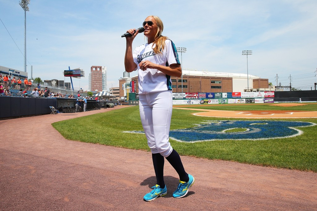Jennie Finch continues to work with the WBSC for softball as a global athlete ambassador ©Getty Images