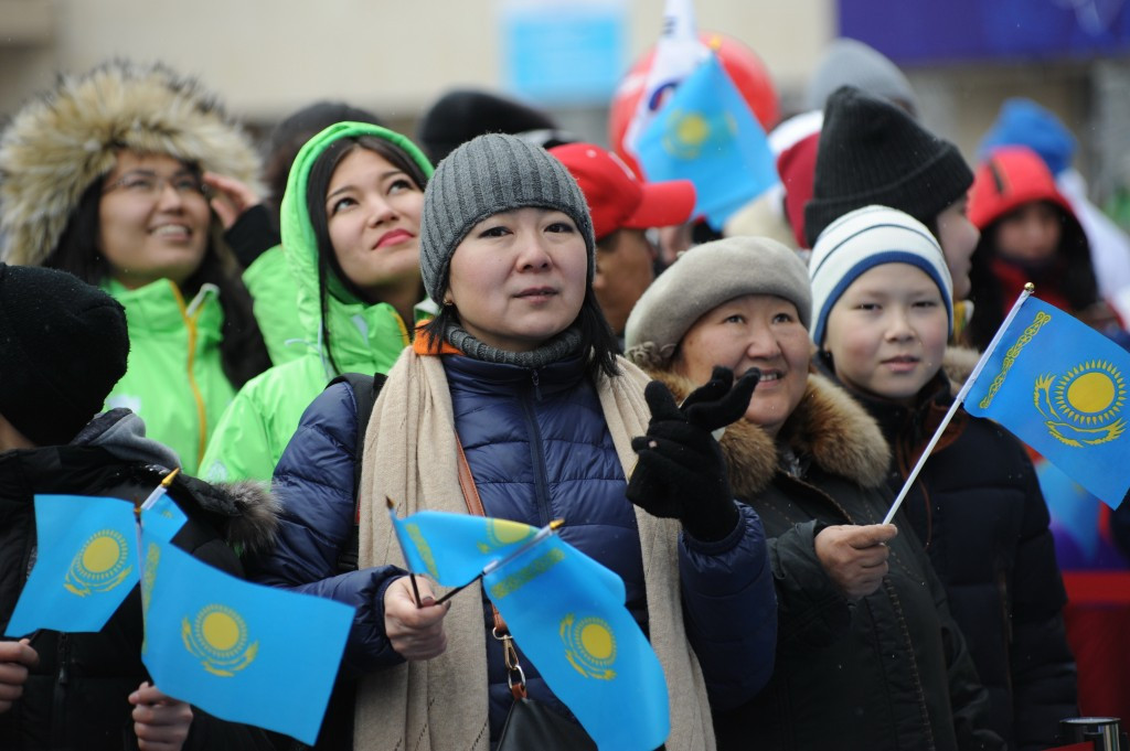 Fans were out in force to cheer on the athletes at the Medeu High-mountain Ice Rink ©Almaty 2017