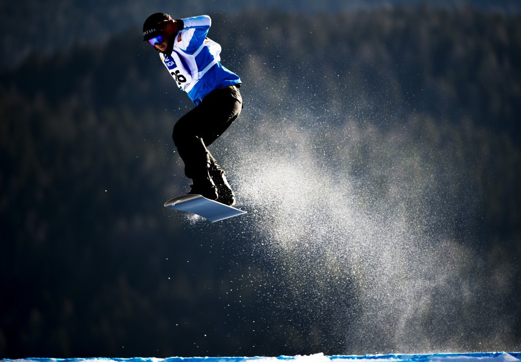 Haemmerle and Brockhoff on top at FIS Snowboard Cross World Cup