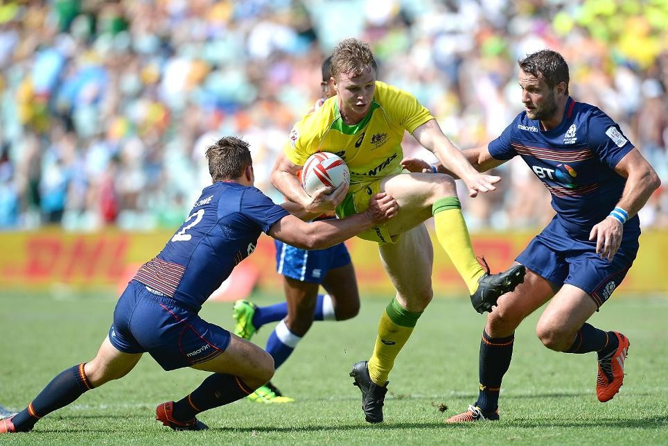 Hosts Australia enjoyed a fine opening day in the men's competition ©HSBC Rugby Sevens