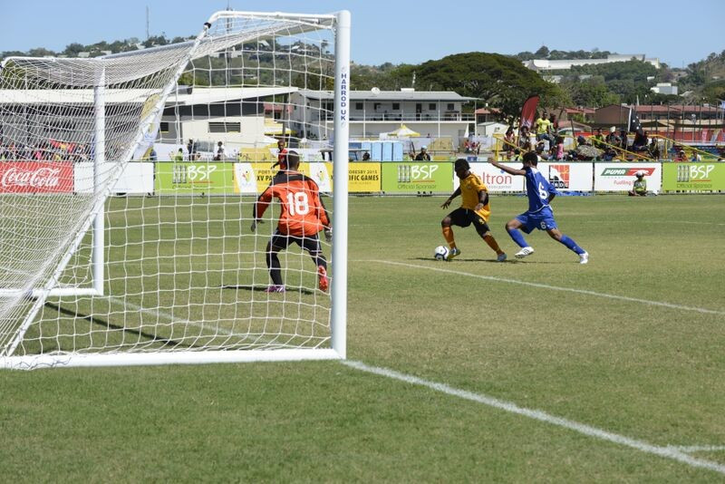 Despite the scoreline Vanuatu failed to make the next round as Fiji's draw with Tahiti sent them both through ©Port Moresby 2015