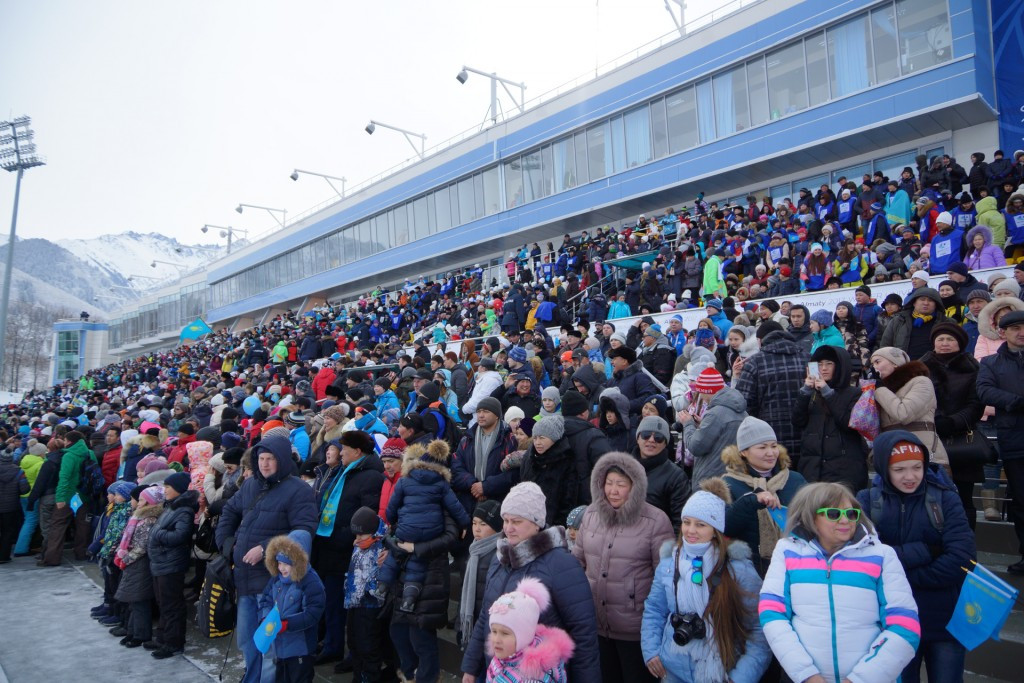 The crowds were out in force to watch today's biathlon action at the Alatau Cross-Country Skiing and Biathlon Complex ©Almaty 2017