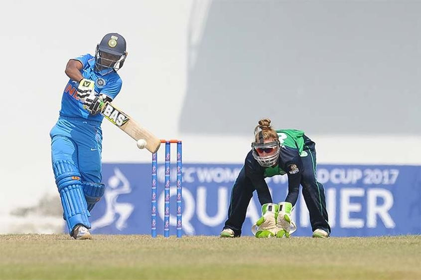 India booked their place in the super six stage of the qualifying event by thrashing Ireland ©ICC