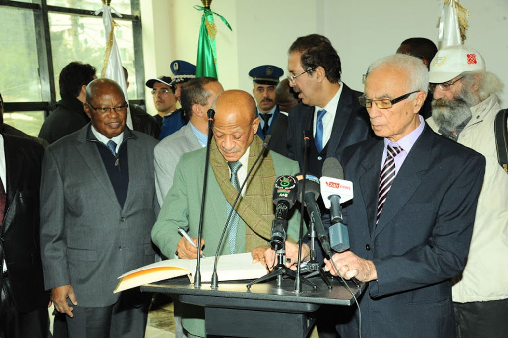 Algerian Olympic Committee President Mustapha Berraf officially opened the country's new Olympic and Sports Museum ©COA