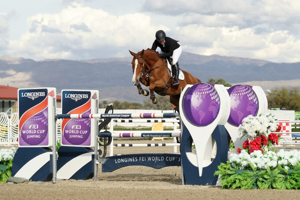 Bond wins FEI World Cup Jumping leg in Thermal