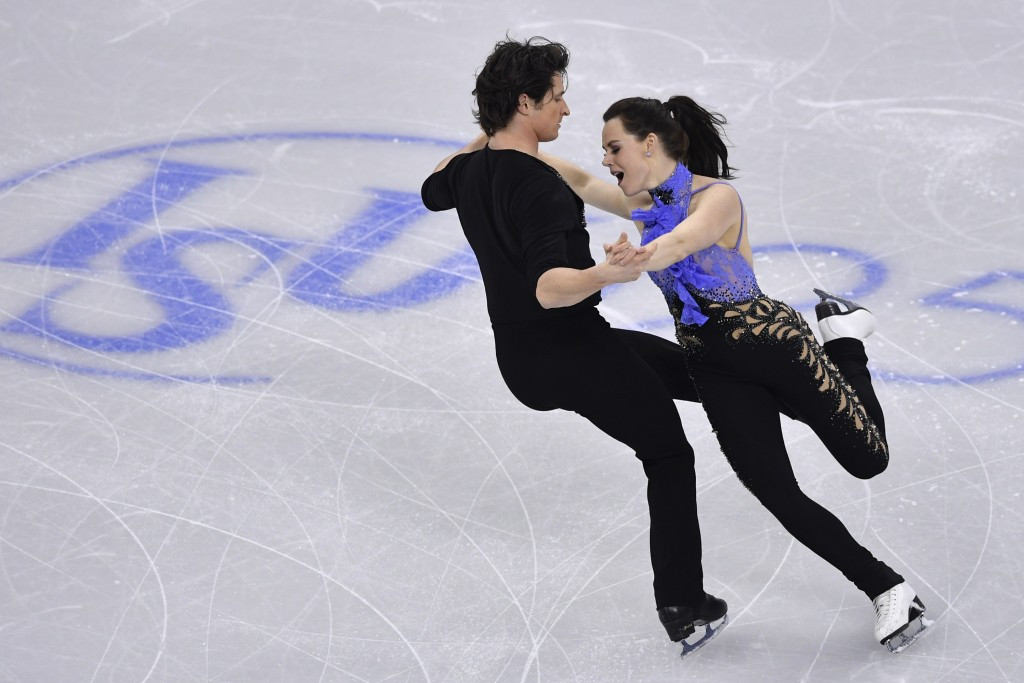 Tessa Virtue and Scott Moir lead the ice dance competition ©Getty Images