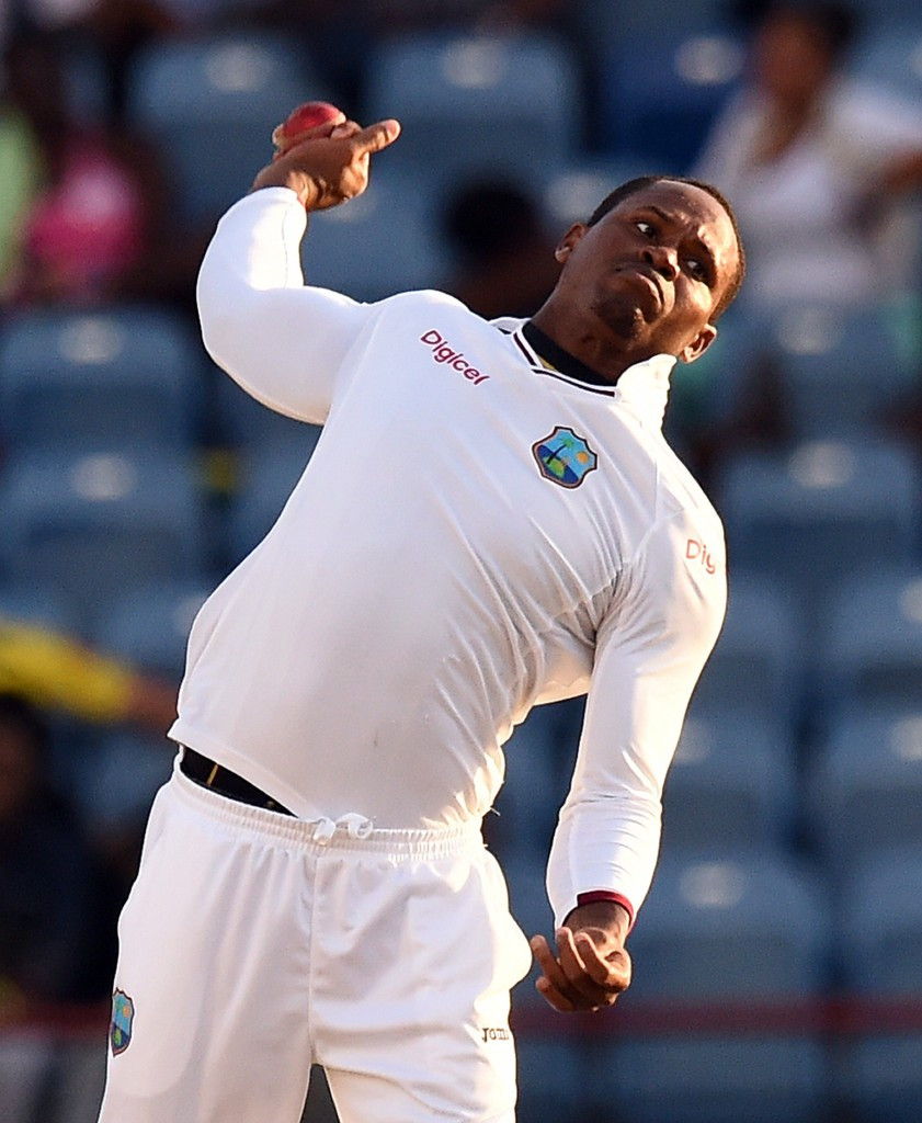 Marlon Samuels was banned for 12 months in December 2015 after he employed an illegal bowling action ©Getty Images