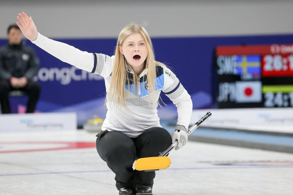 Scotland remain pacesetters in women's competition at World Junior Curling Championships