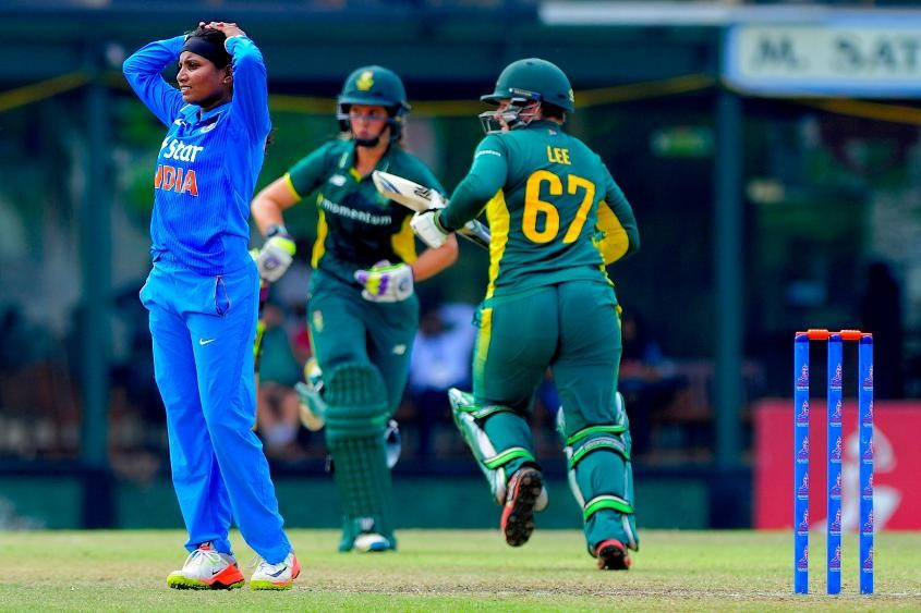 South Africa set India a target of 245 for victory and they reached it in the last over ©ICC
