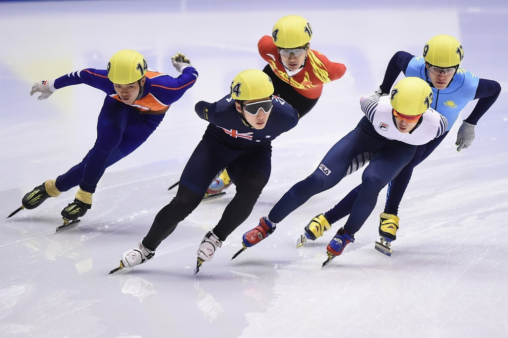 Competitors battle for position in the men's 1,000m speed skating ©Getty Images