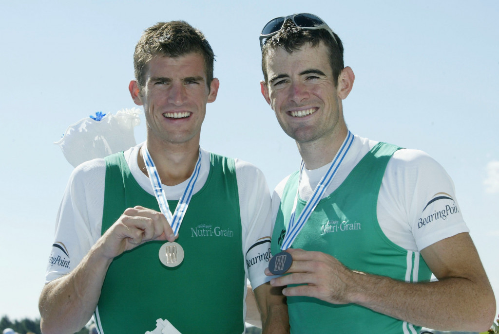 Gearoid Towey, right, with former rowing partner Sam Lynch. Towey set up Crossing the Line after retiring from the sport ©Getty Images