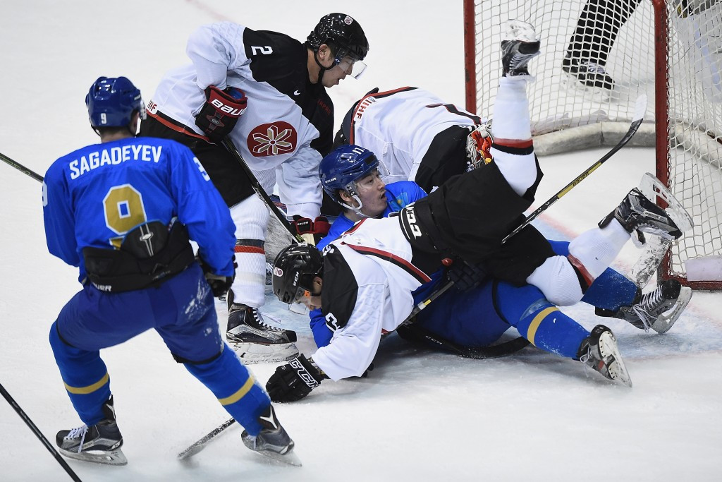 Divisions in the men's ice hockey gave lesser nations a chance to develop ©Getty Images