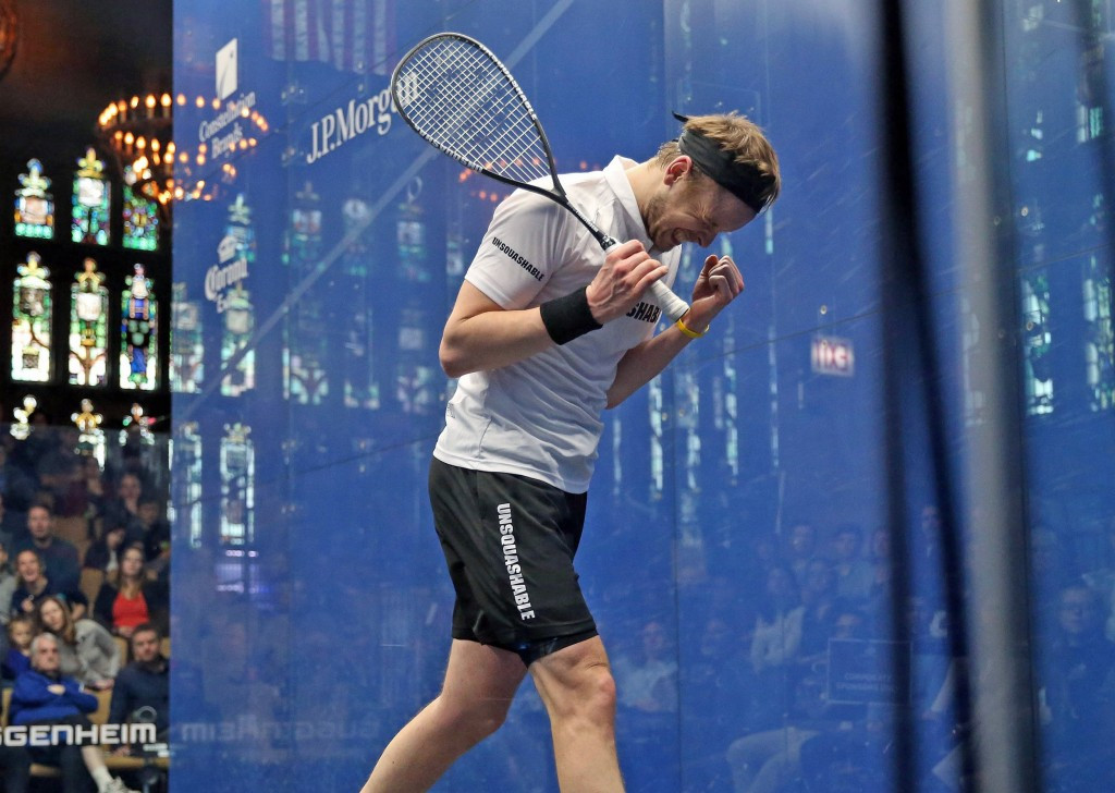 England's James Willstrop booked his place in the quarter-finals of the men's competition ©PSA